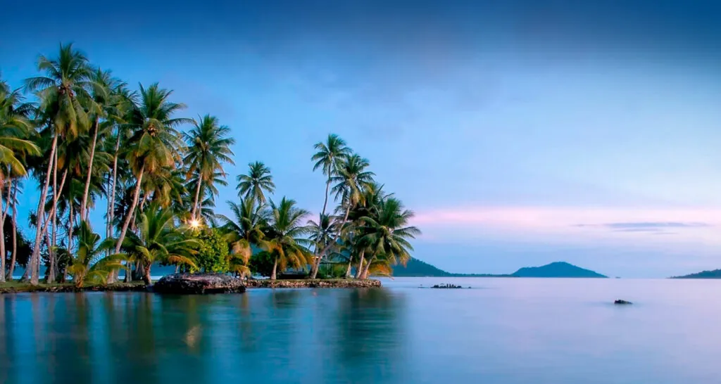 Truk Lagoon tours